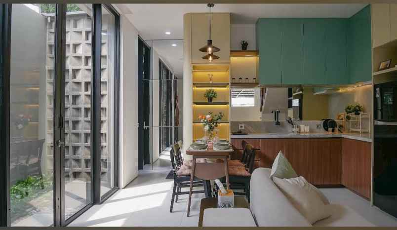 dijual rumah 2lantai di jaktim