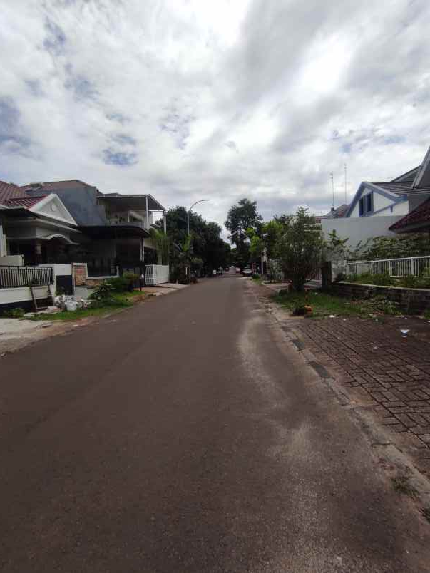 dijual rumah anggrek loka sektor 2 1 serpong