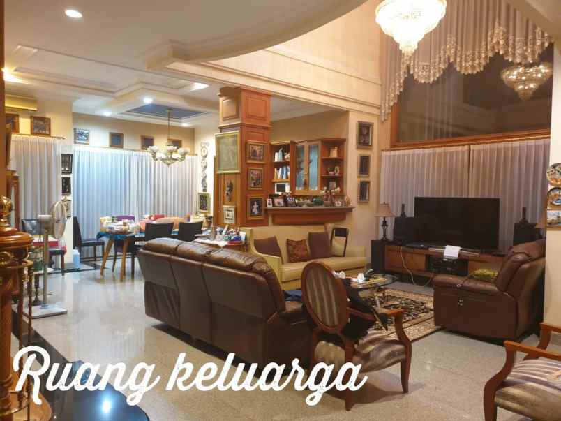 dijual rumah araya galaxy bumi permai