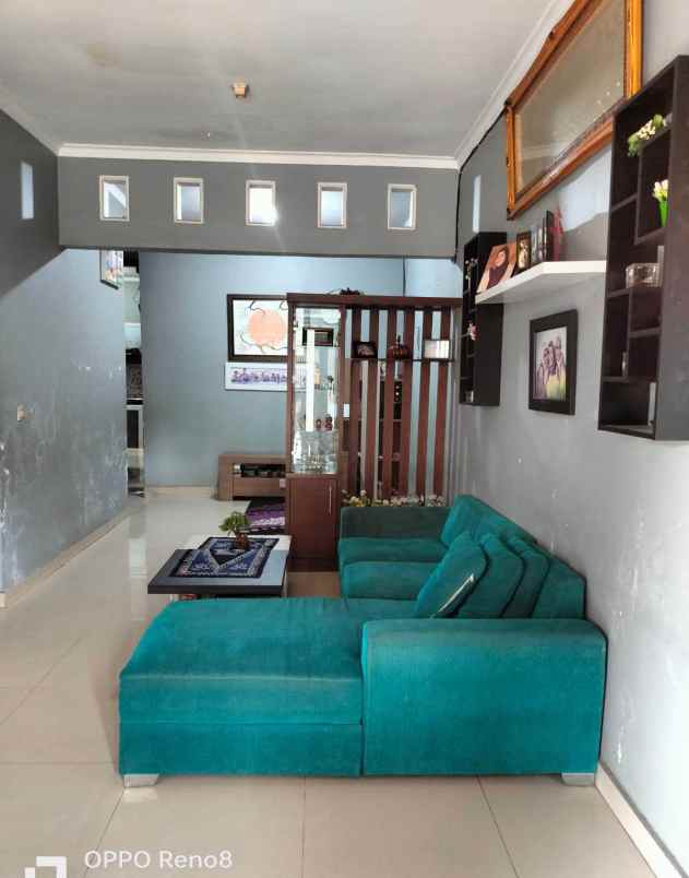 dijual rumah arcamanik