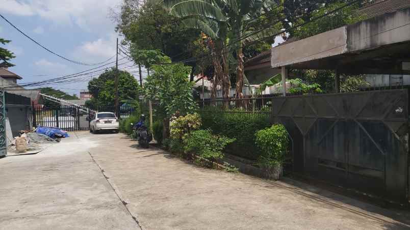 dijual rumah arteri pondok indah