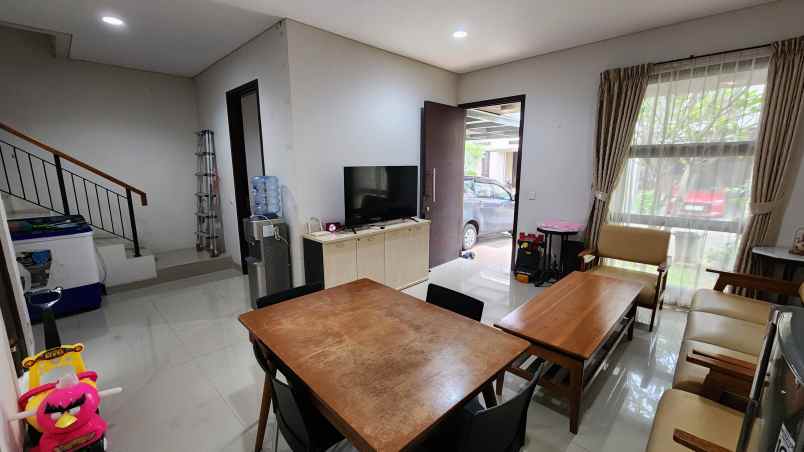 dijual rumah askara vanya park bsd