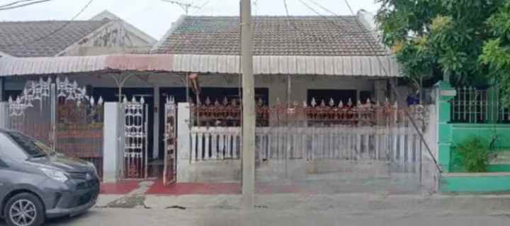 dijual rumah babatan pantai