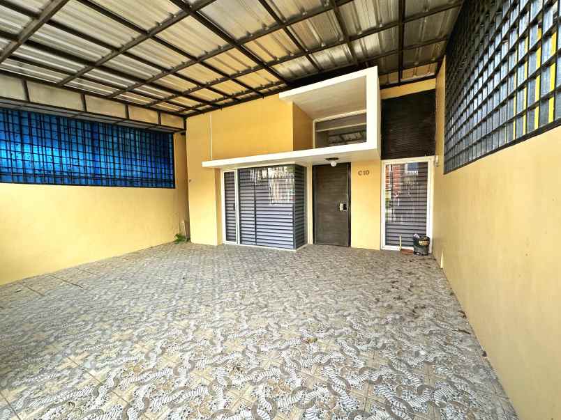 dijual rumah bakung palace