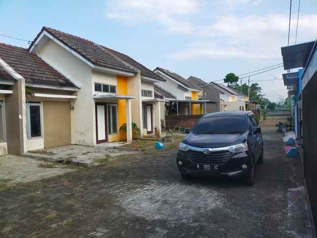 dijual rumah bandara abd saleh