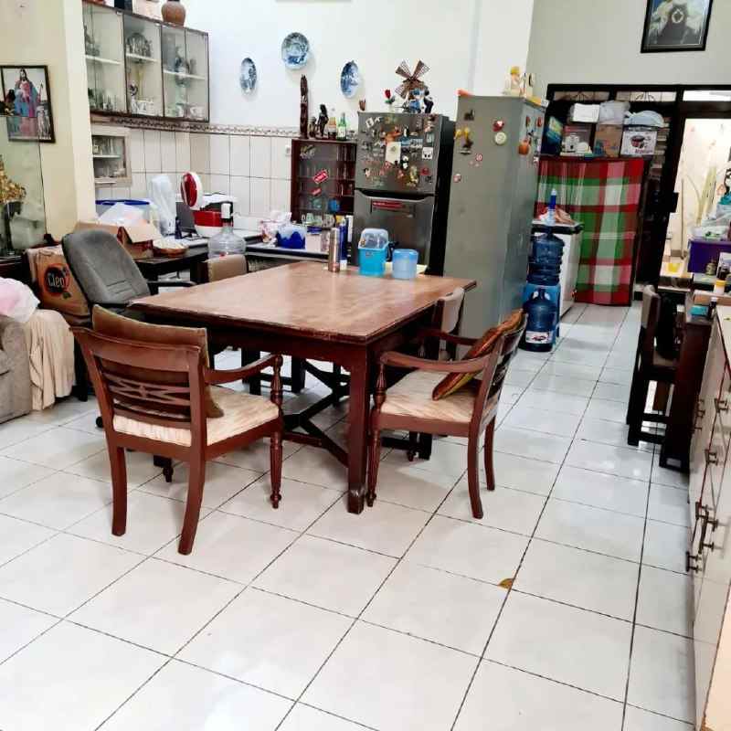 dijual rumah barata jaya