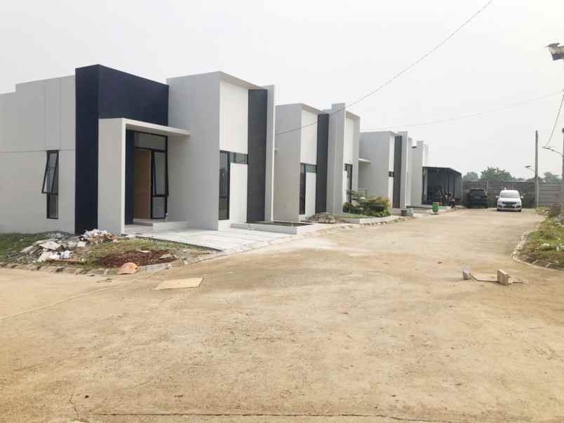 dijual rumah baru dekat rs citra arafiq sawangan depok