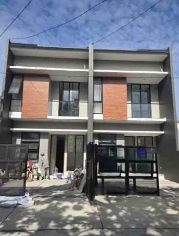 dijual rumah baruk utara