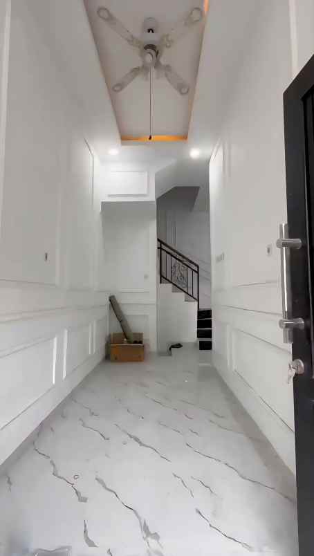 dijual rumah batu ampar kramatjati