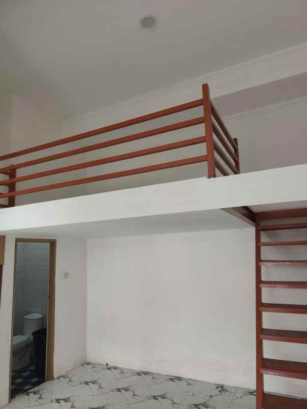 dijual rumah bedahan sawangan