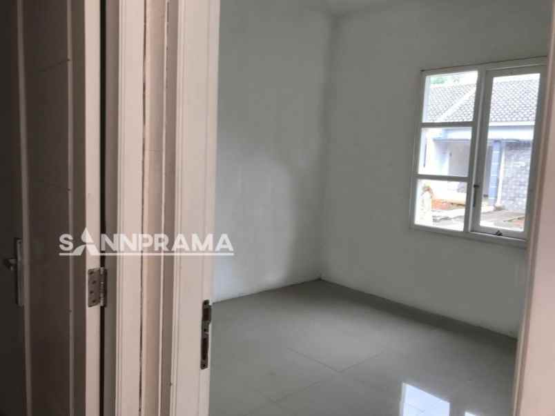 dijual rumah bedahan sawangan depok