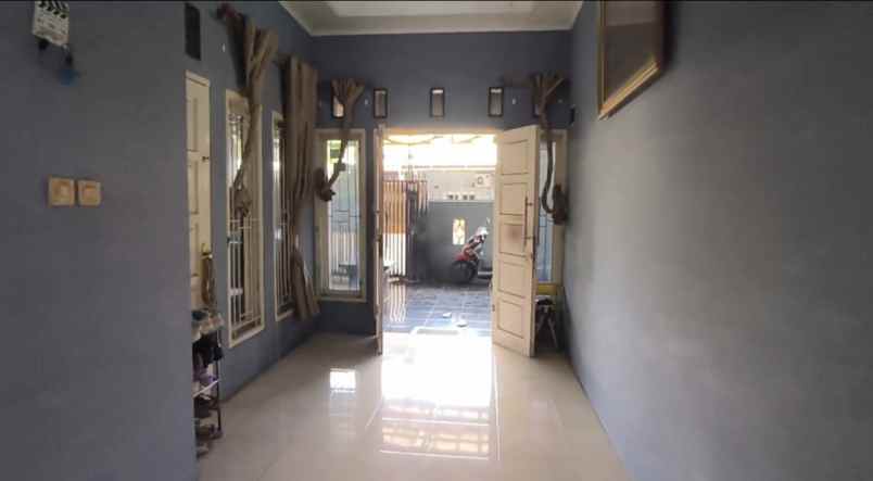 dijual rumah beji tanah baru depok