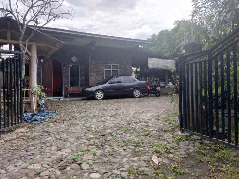 dijual rumah binangun