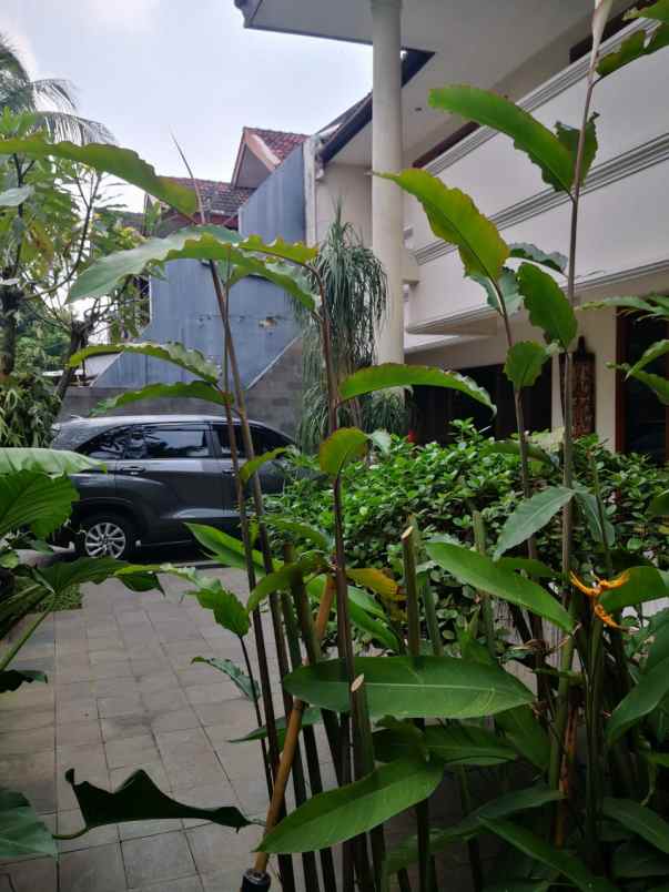 dijual rumah bintaro