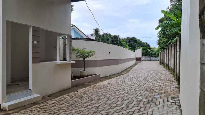 dijual rumah bogor barat