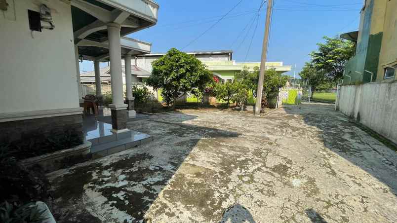 dijual rumah bojong