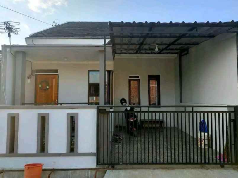 dijual rumah bojong sukamukti