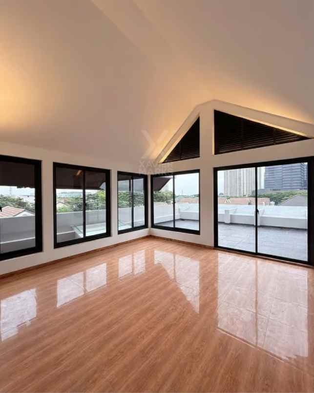 dijual rumah brand new hook di foresta bsd