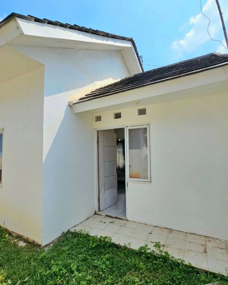 dijual rumah bukit esma cicalengka