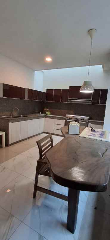 dijual rumah bukit golf riverside cibubur