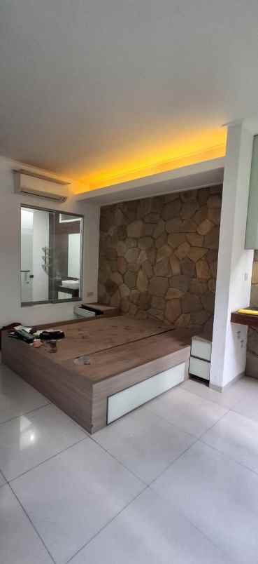 dijual rumah bukit golf riverside cibubur