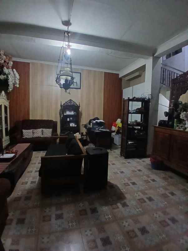 dijual rumah ceger
