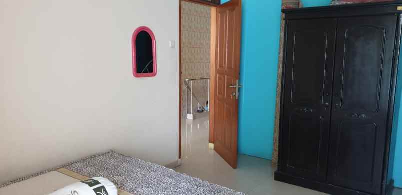 dijual rumah cempaka baru