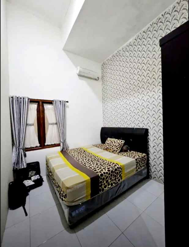 dijual rumah ciganitri