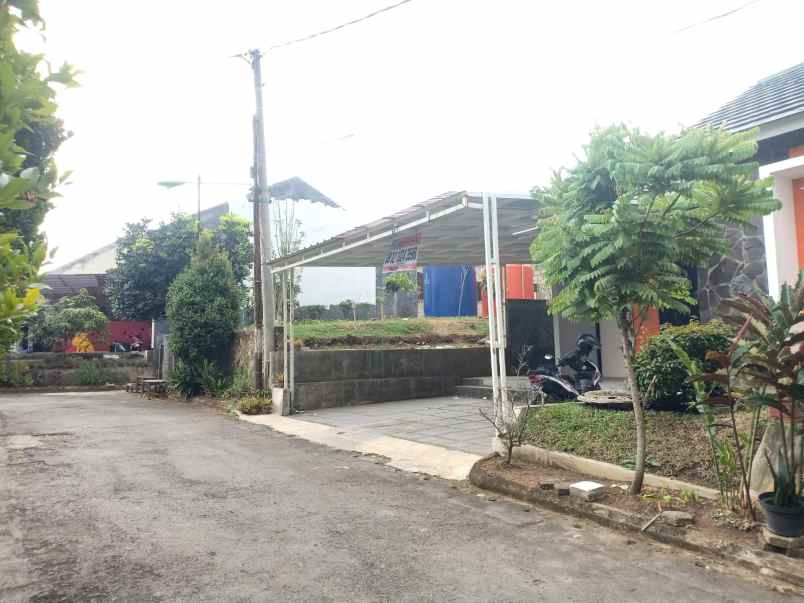 dijual rumah cihanjuang