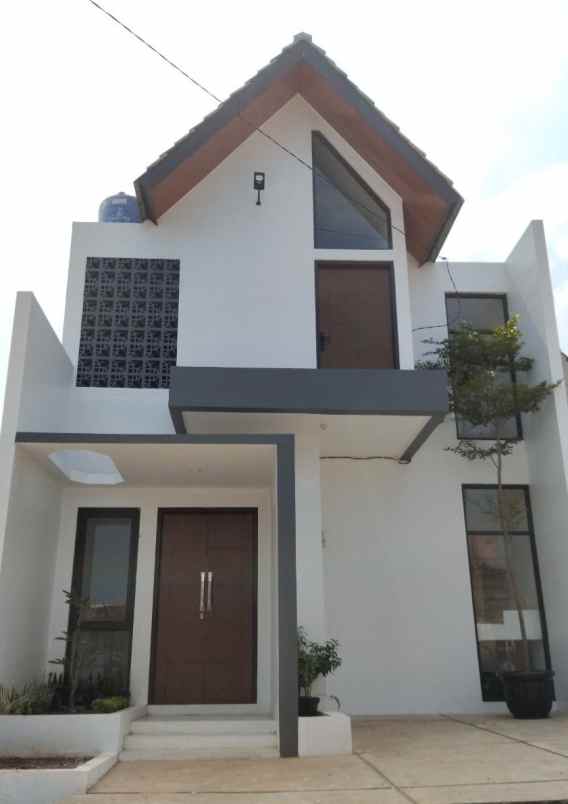 dijual rumah cipadung
