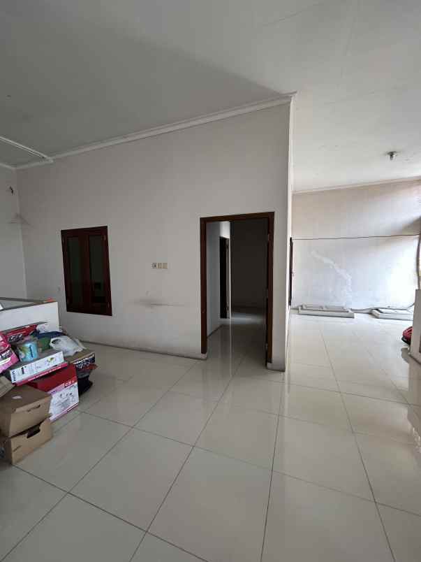 dijual rumah cipinang