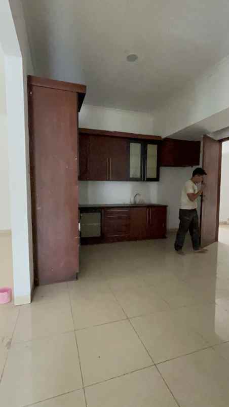 dijual rumah cipinang elok