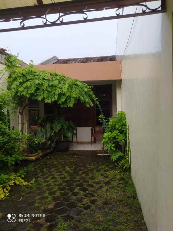 dijual rumah cipulir kebayoran lama