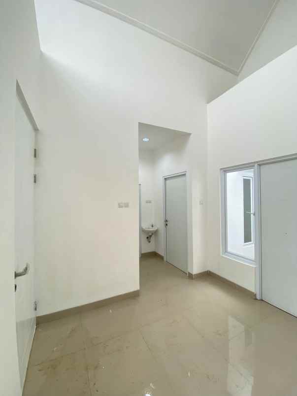 dijual rumah cisauk tangerang