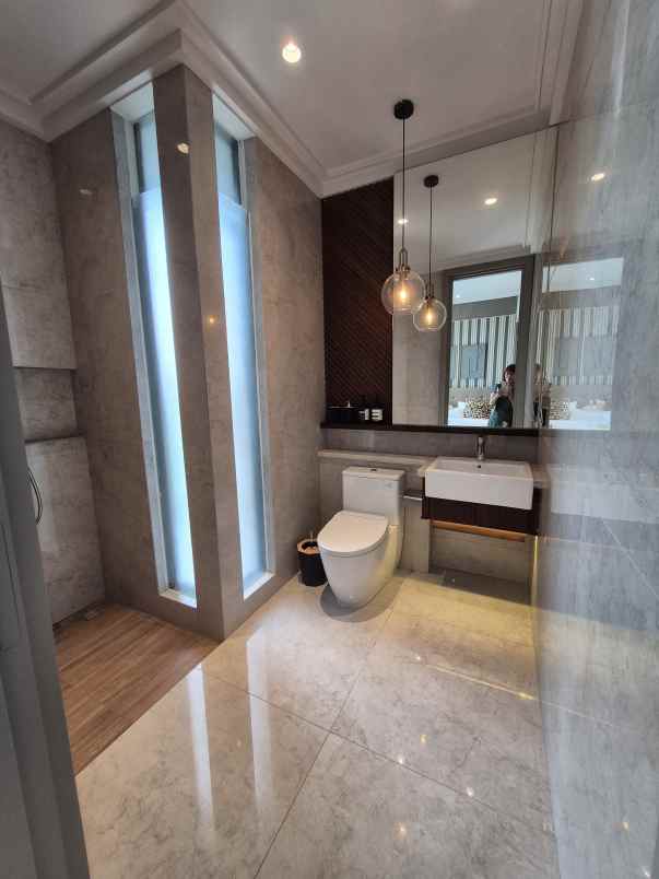 dijual rumah citra 6