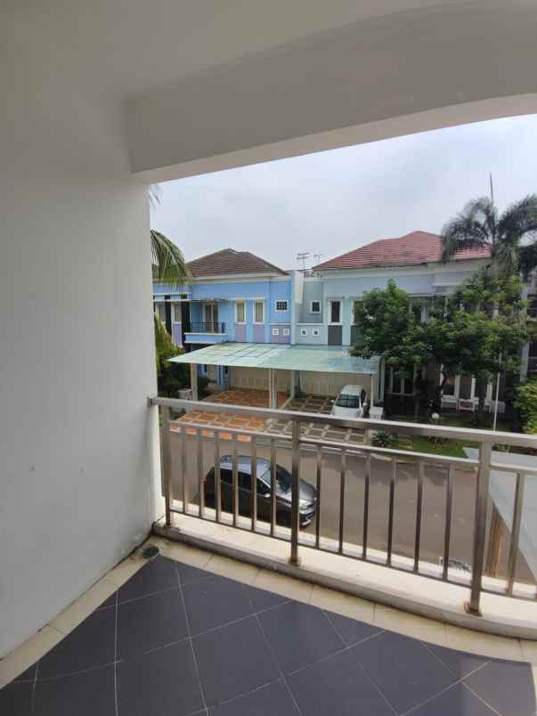 dijual rumah cluster aquamarine phg