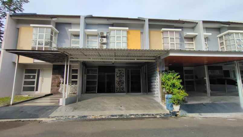 dijual rumah cluster monte farella