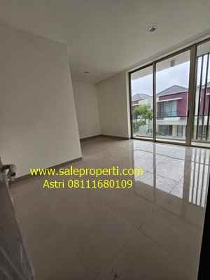 dijual rumah cluster springville pik2