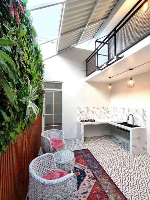 dijual rumah cluster umara residence