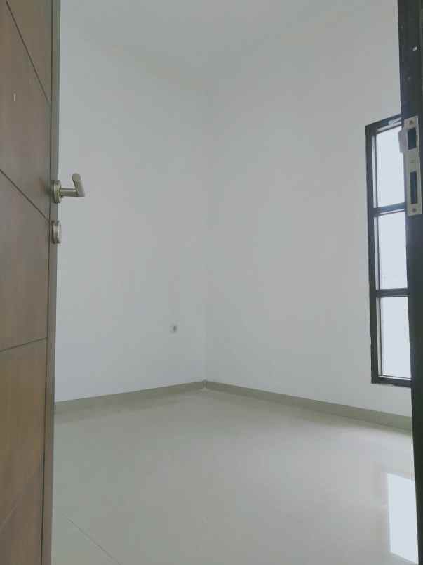 dijual rumah cluster velocity