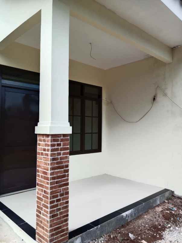 dijual rumah curug