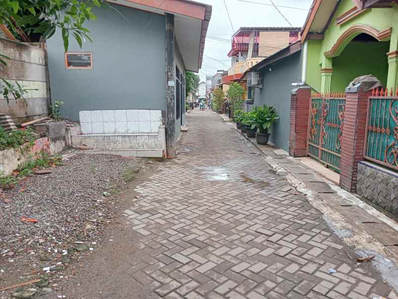 dijual rumah daerah perumnas karawaci