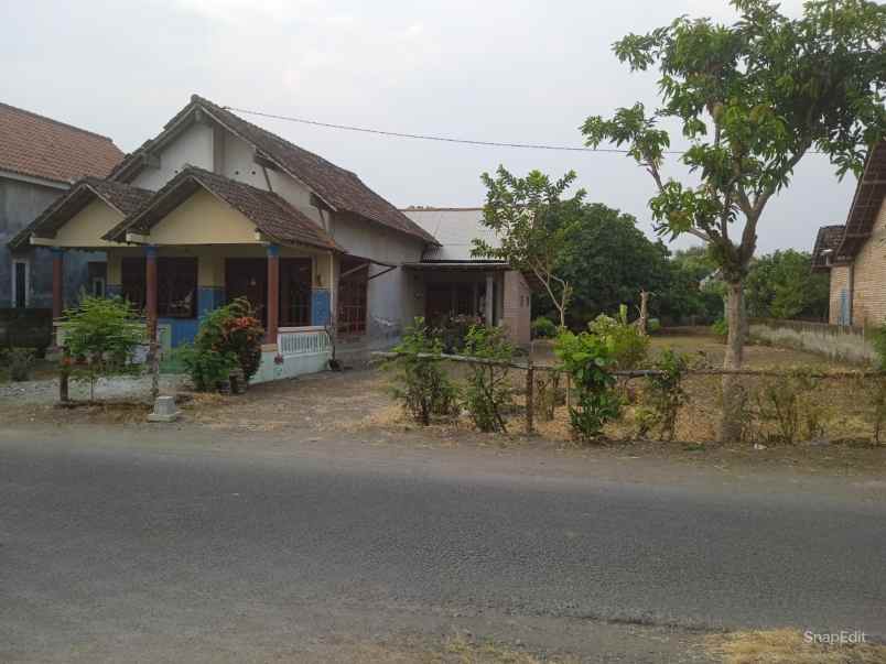 dijual rumah dan tanah di minggiran kediri