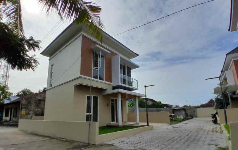 dijual rumah dekat rsud prambanan