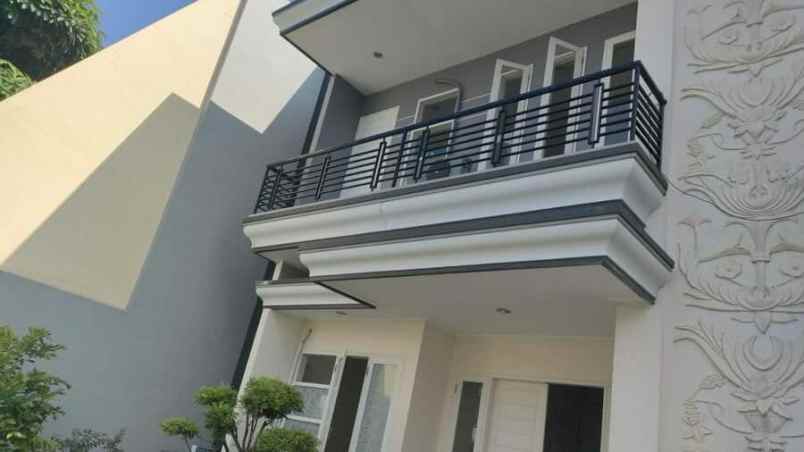 dijual rumah dharmahusada mas