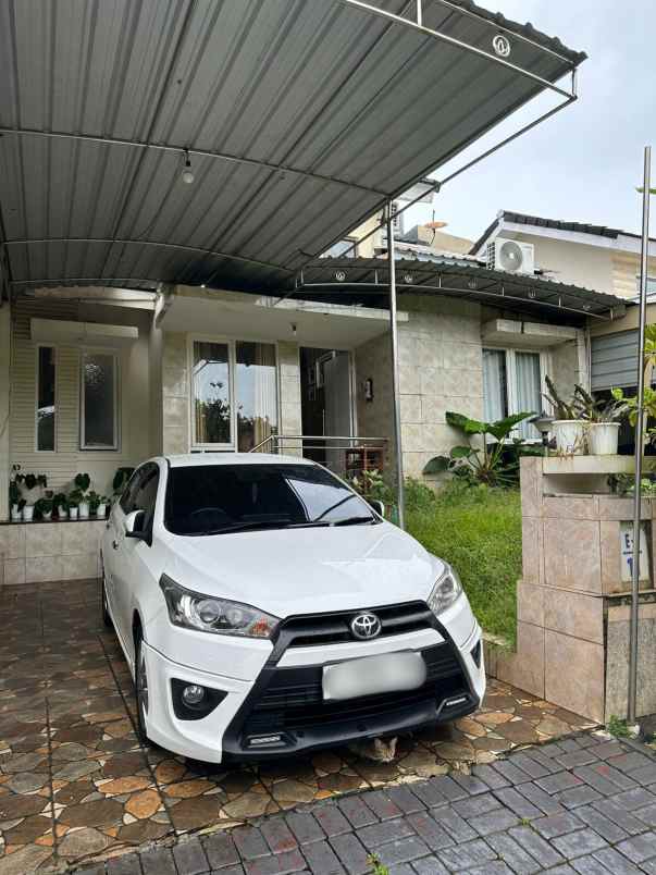 dijual rumah di graha taman pelangi bsb semarang