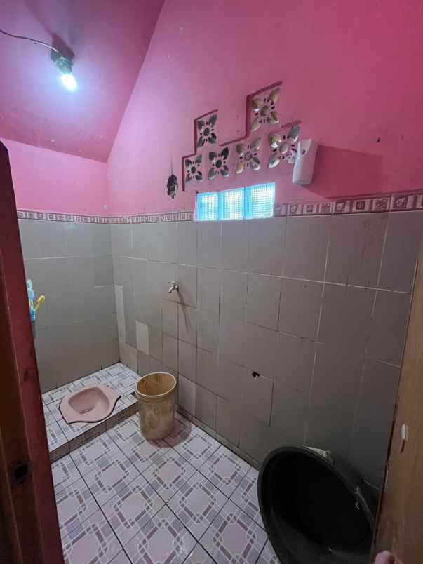 dijual rumah di jl betet kp kebon kopi desa pengasinan