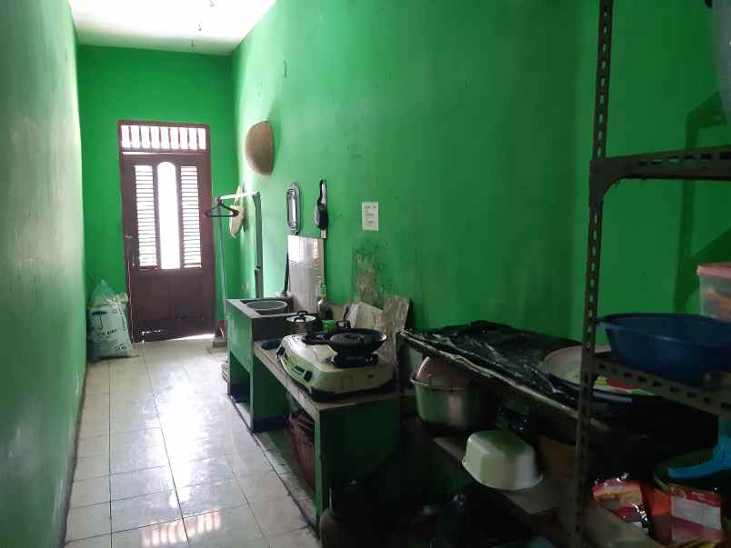 dijual rumah di perumahan kebonsari indah jember