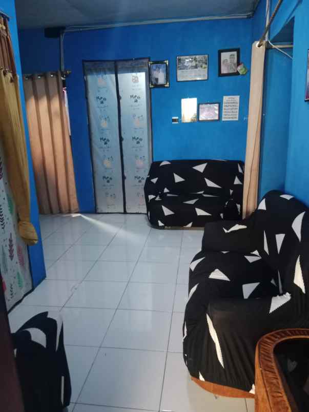 dijual rumah dijual rumah di kp cihurip