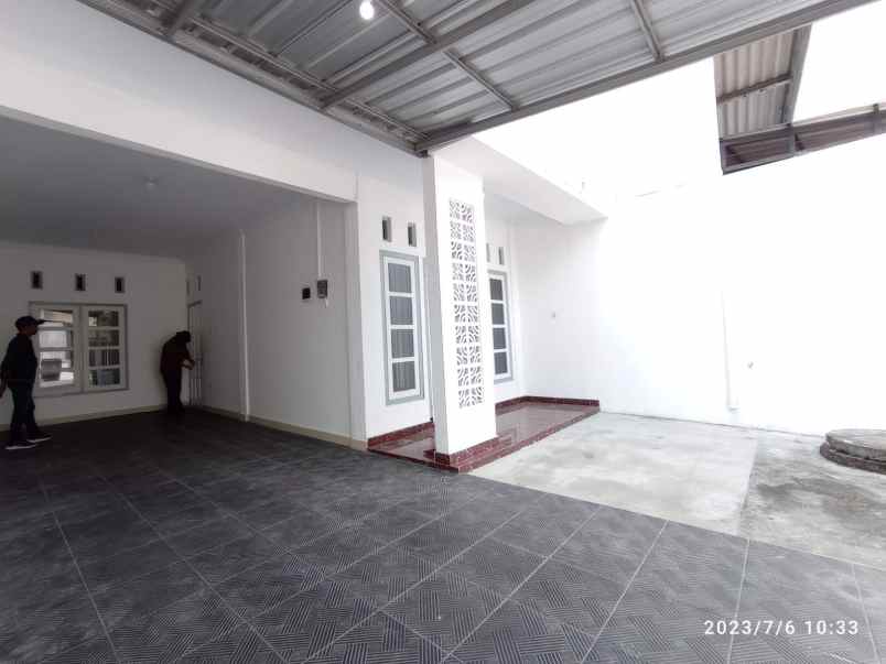 dijual rumah diponegoro